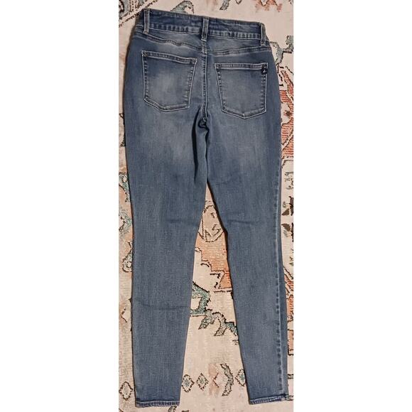 M Jeans by Maurices Womens Jeans Sz Small Long Blue Denim Skinny Leg Mid-Rise - Picture 2 of 9